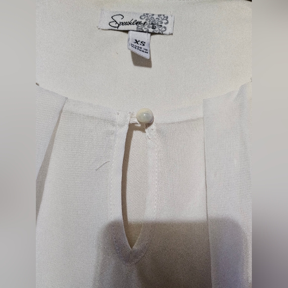 Junior's Midi length formal dress - Picture 2 of 5